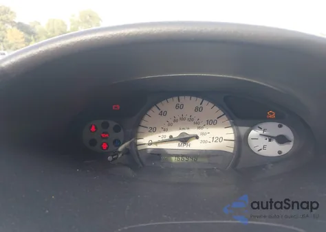 2003 Toyota Echo z USA, uszkodzony, nr VIN JTDBT123835042243